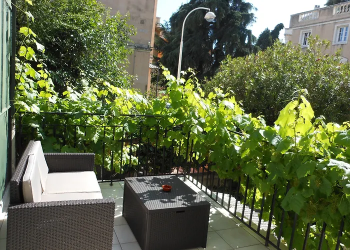 Hotel Villa Les Cygnes Nizza